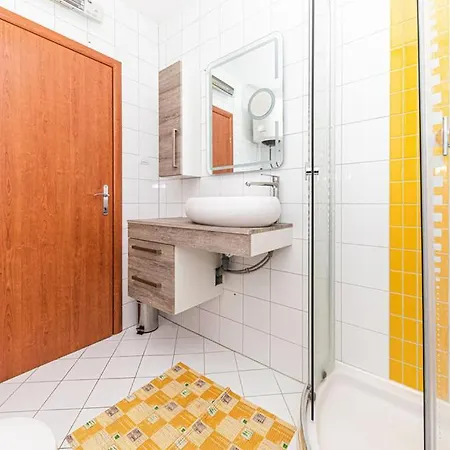Apartment Lenko